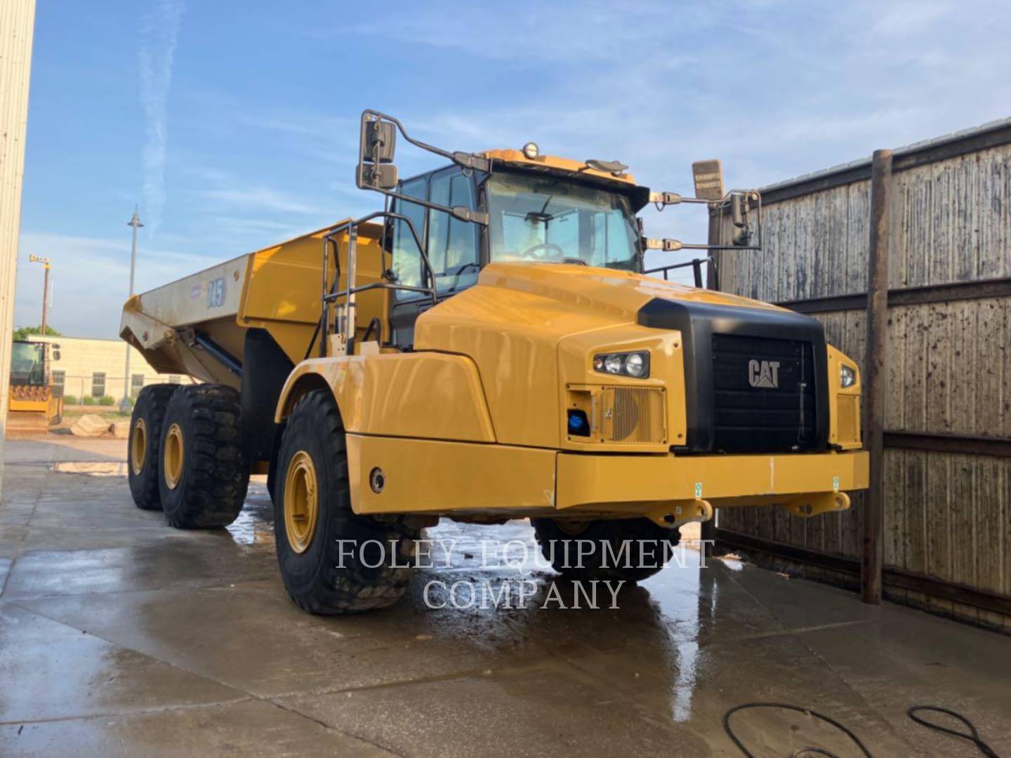 2022 Caterpillar 745-04 Articulated Truck