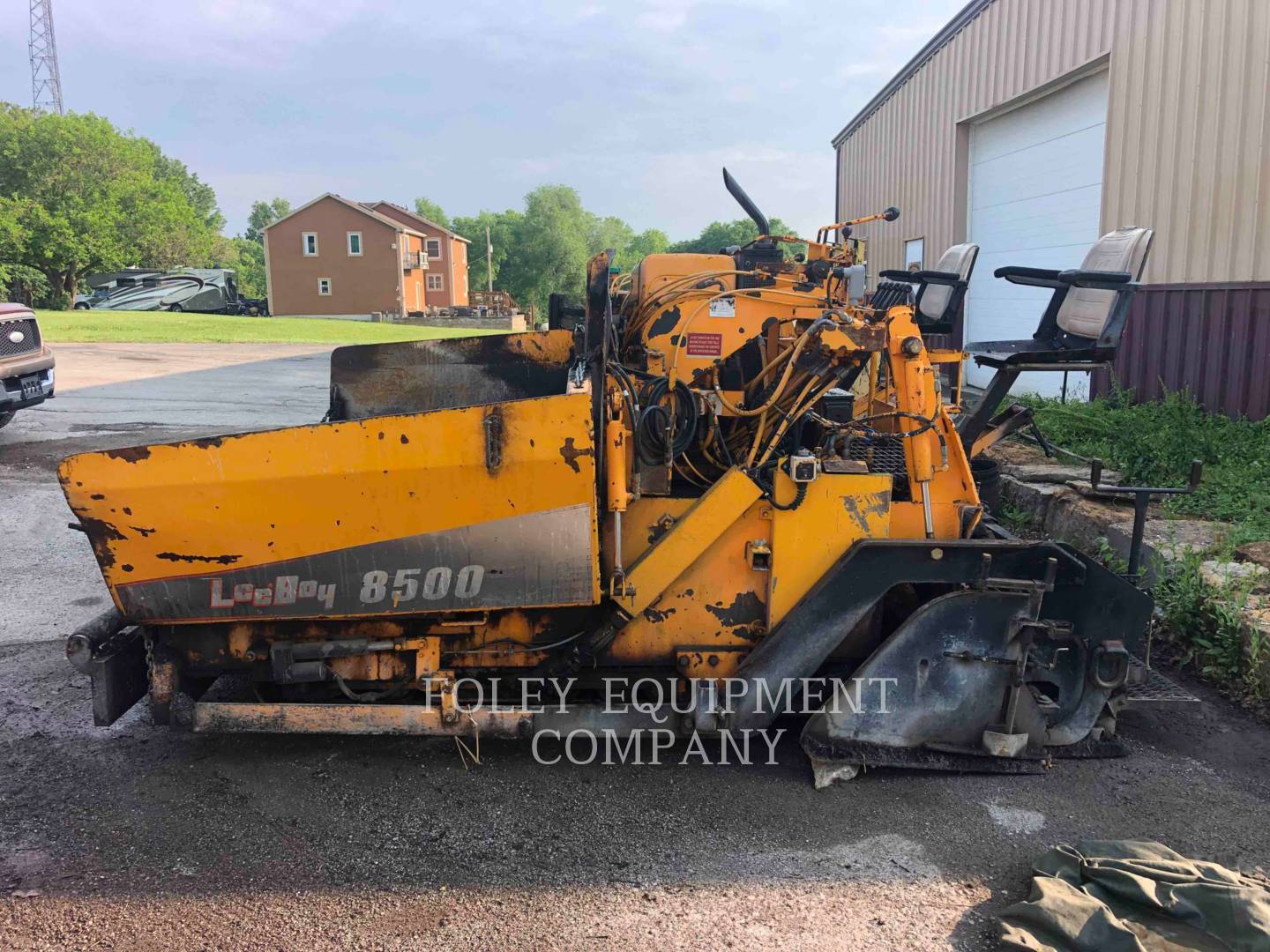 2000 LeeBoy 8500 Paver