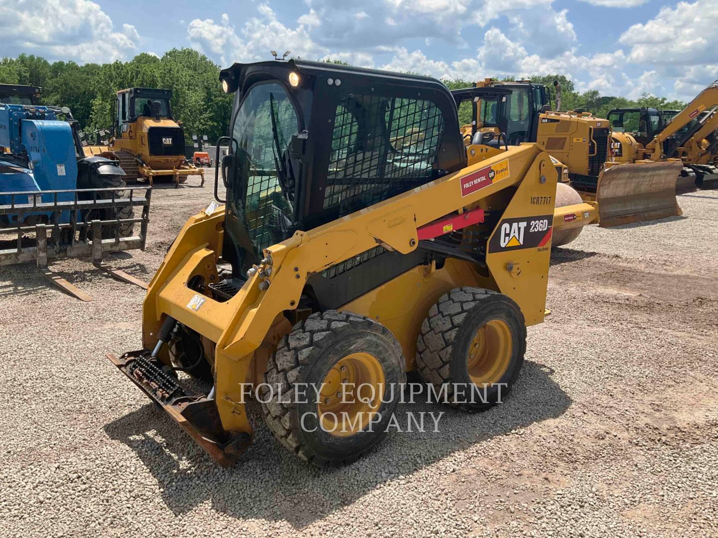 2019 Caterpillar 236D Skid Steer Loader