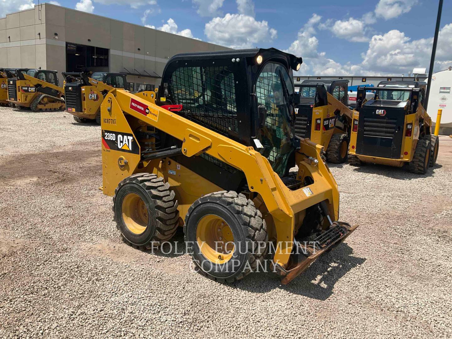 2019 Caterpillar 236D Skid Steer Loader