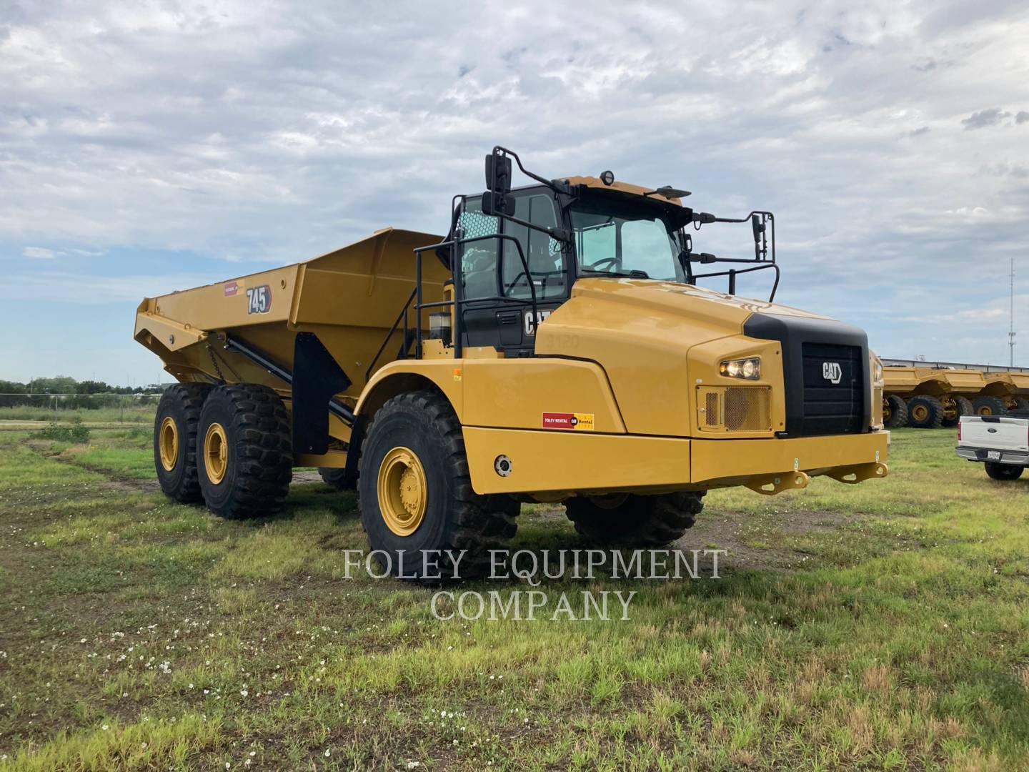 2022 Caterpillar 745-04 Articulated Truck