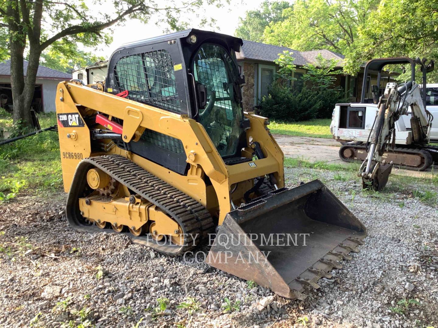 2019 Caterpillar 239DSTD1CA Skid Steer Loader