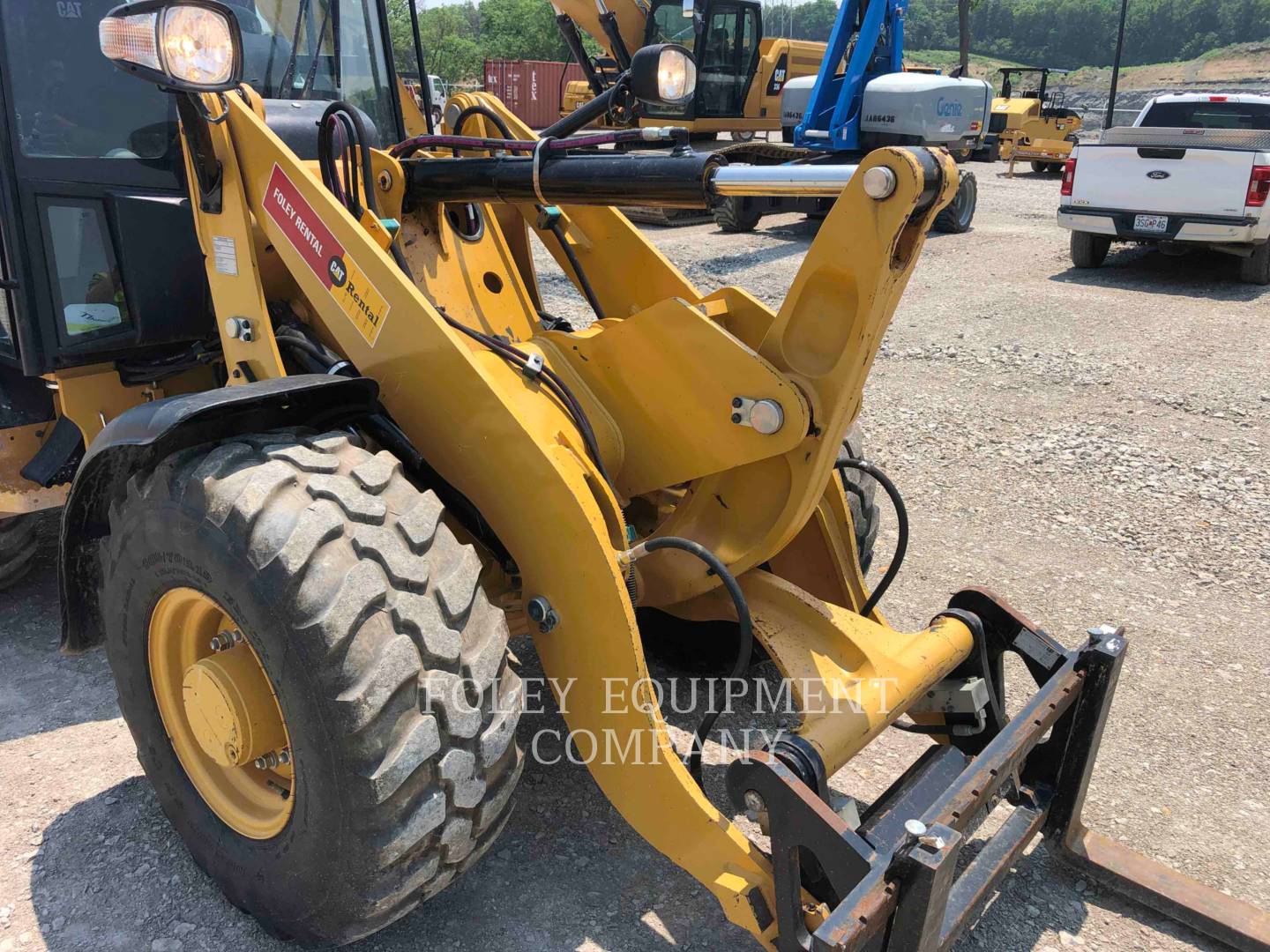 2020 Caterpillar 906M Wheel Loader