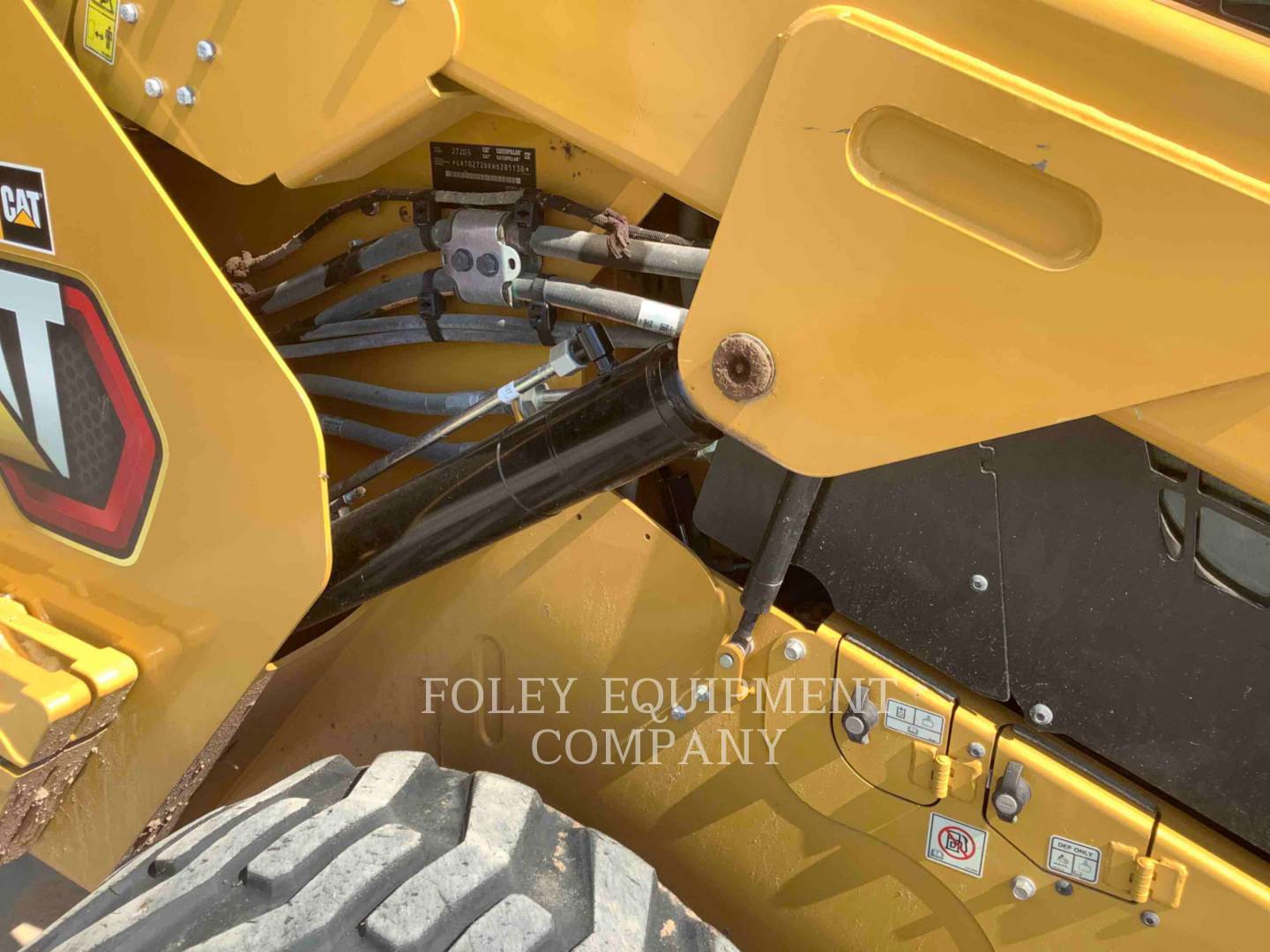 2022 Caterpillar 272D3XPS2C Skid Steer Loader
