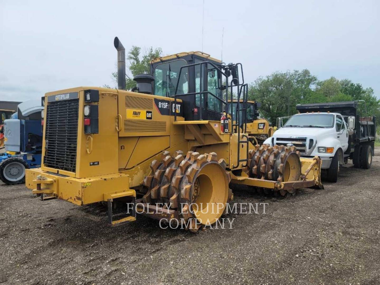 2012 Caterpillar 815F2 Compactor