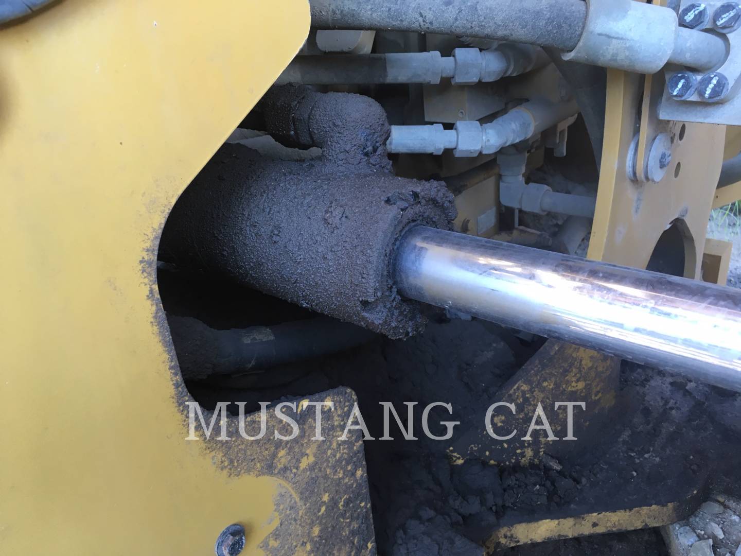 2015 Caterpillar 972M 3V PO Wheel Loader