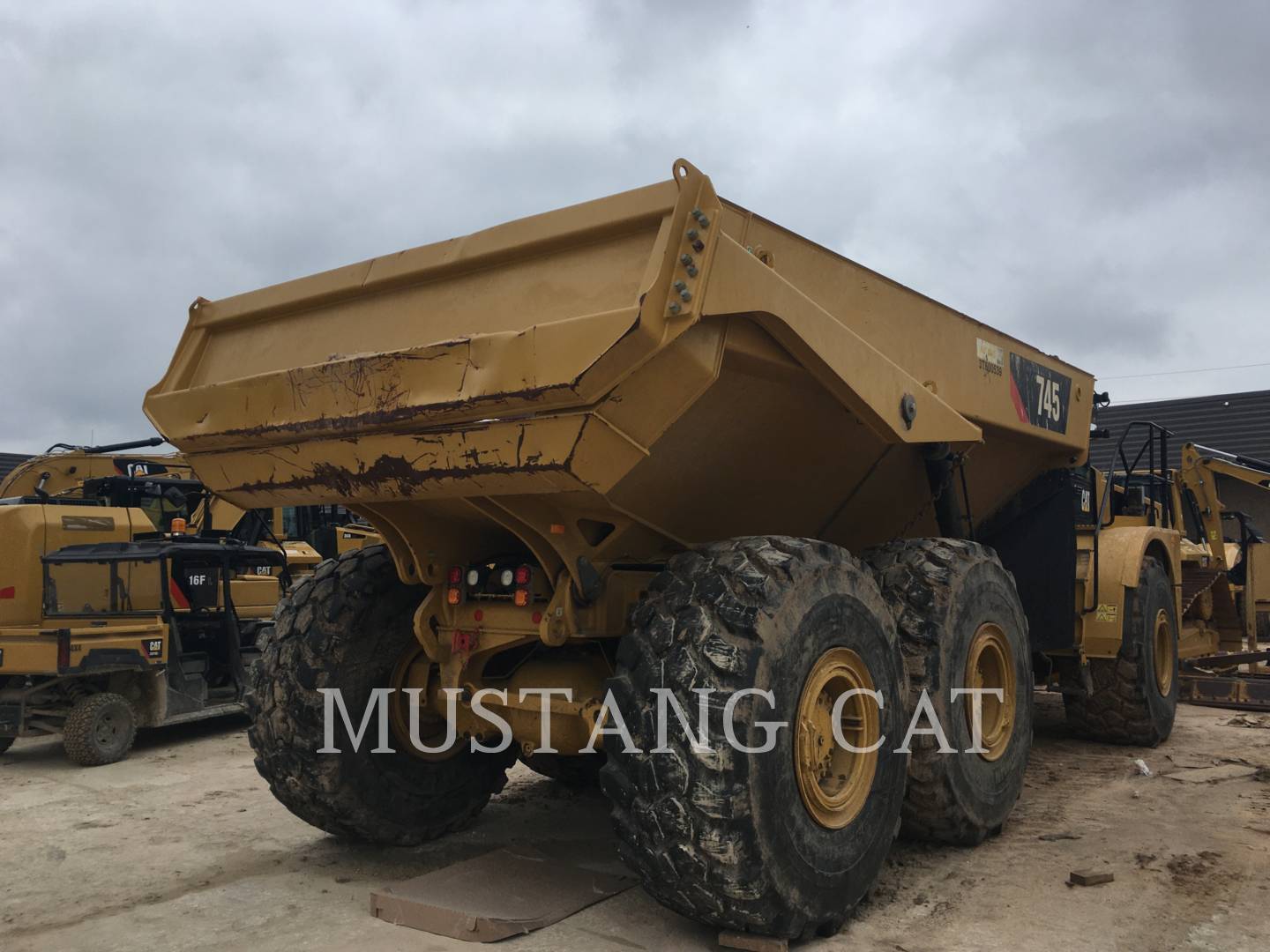 2018 Caterpillar 745-04 Articulated Truck