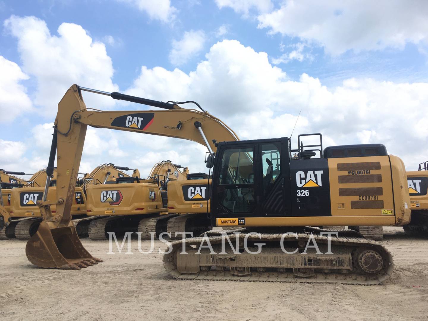 2016 Caterpillar 326F Excavator