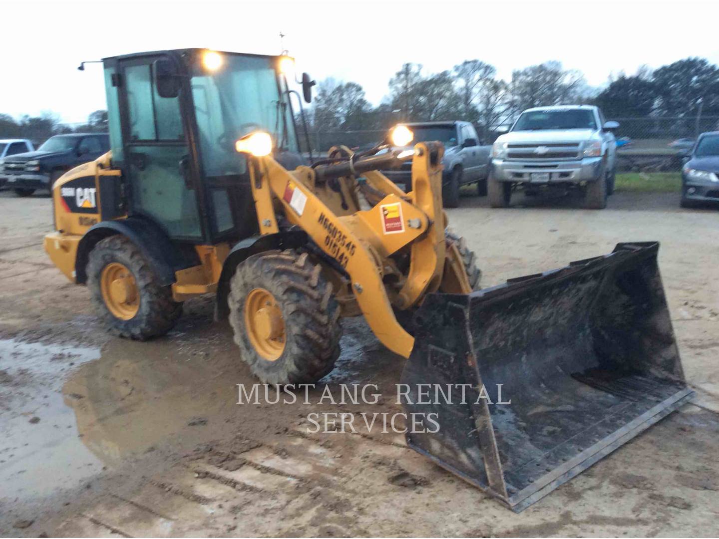 2018 Caterpillar 906M Wheel Loader