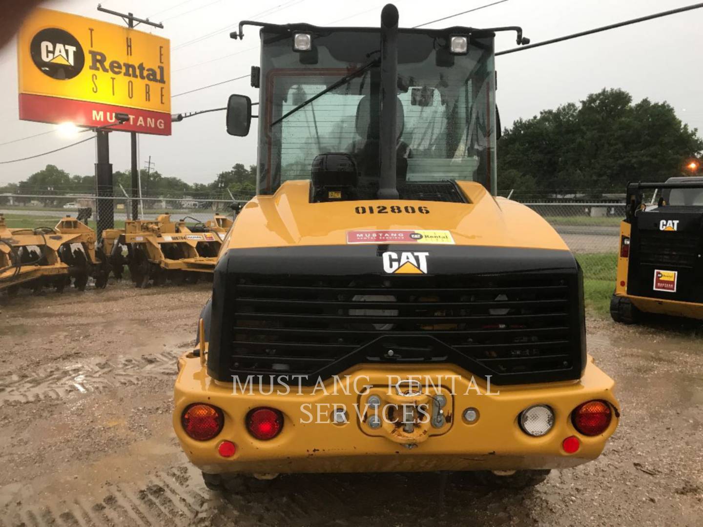 2018 Caterpillar 906M Wheel Loader