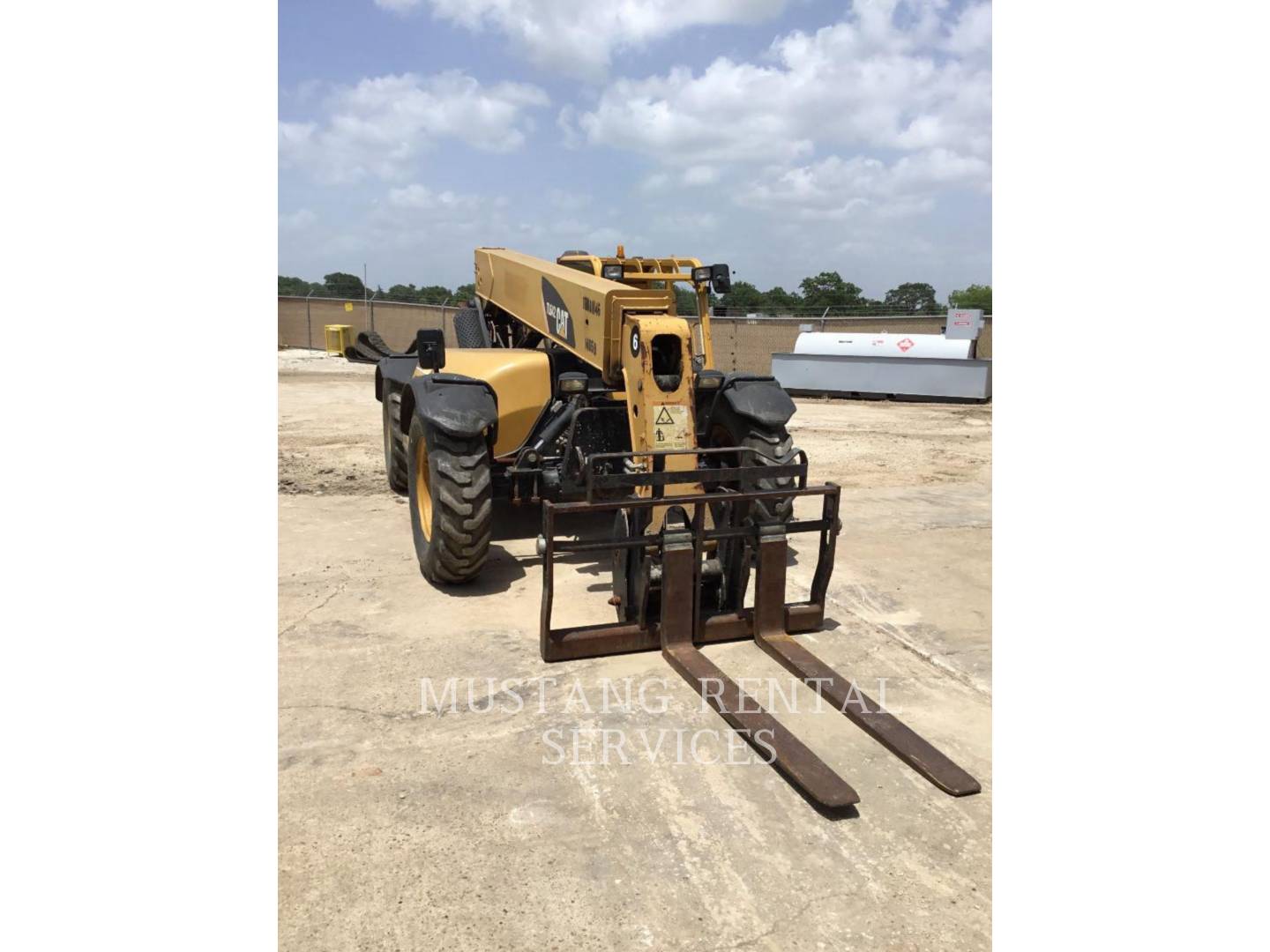 2010 Caterpillar TL642 TeleHandler