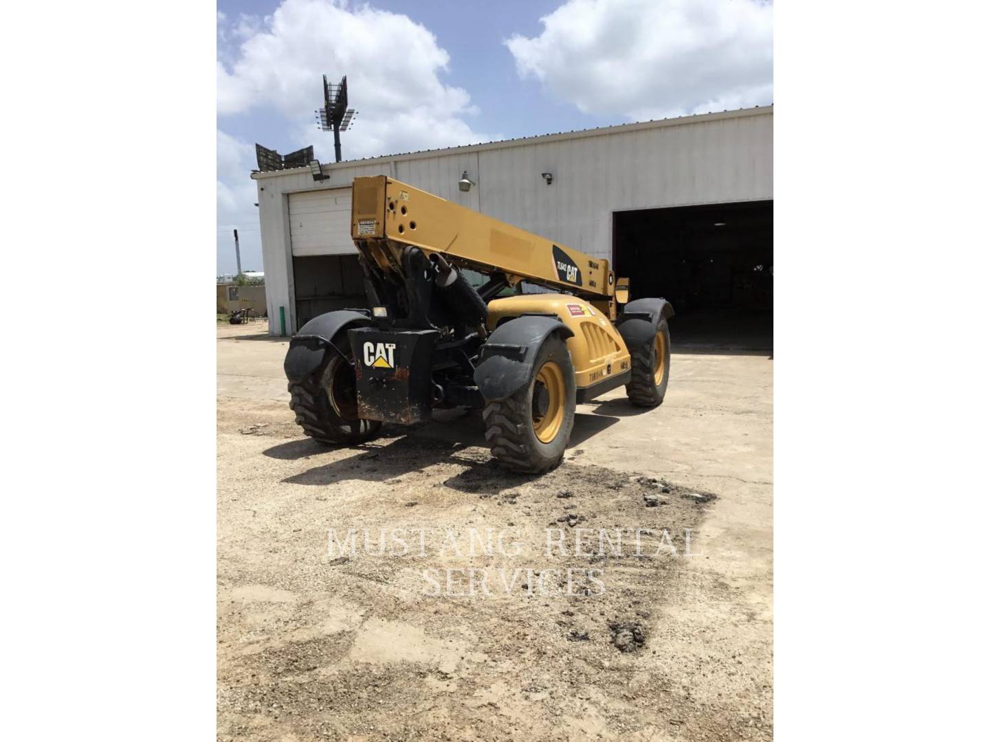 2010 Caterpillar TL642 TeleHandler