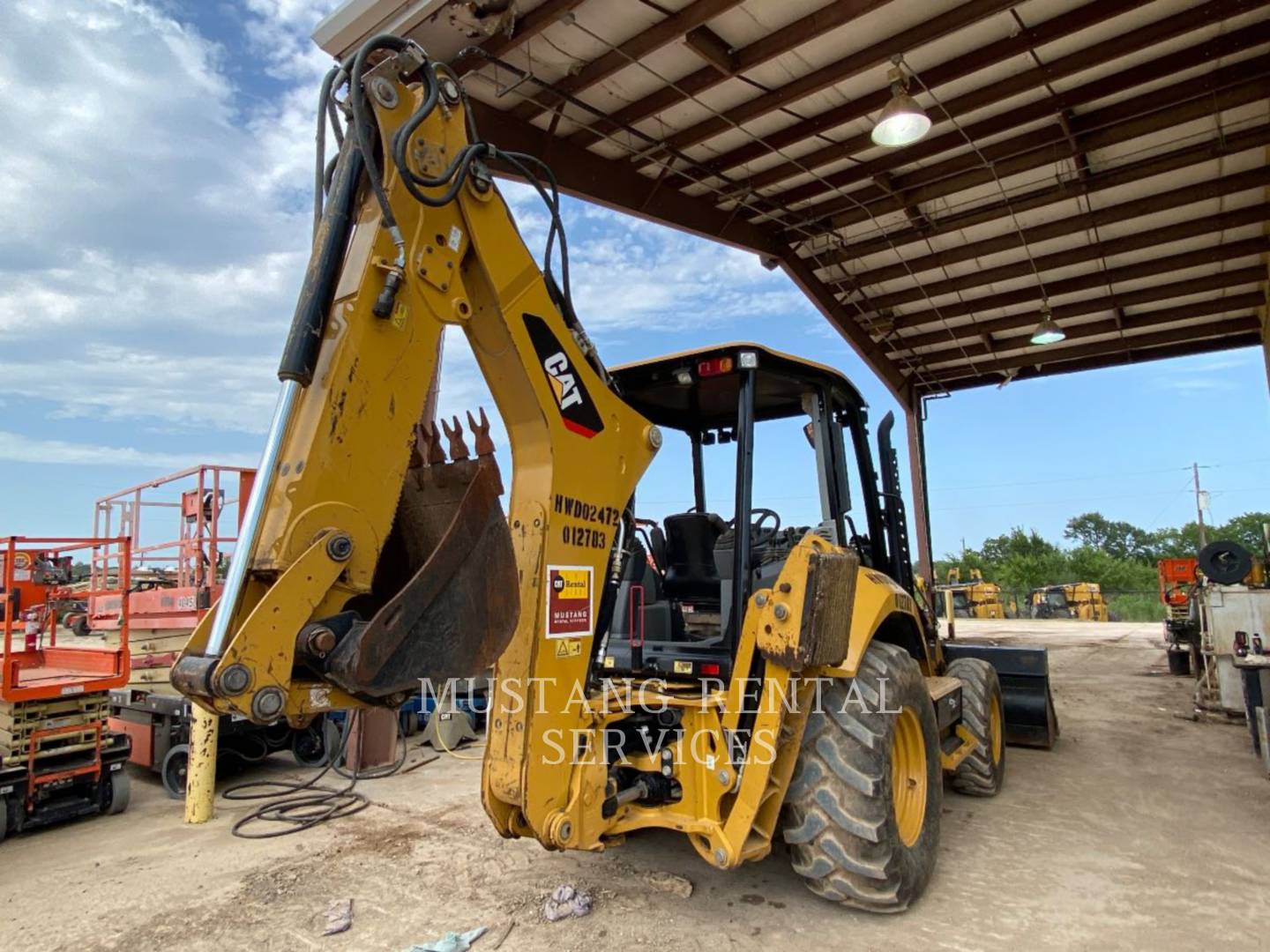 2018 Caterpillar 420IT4WDE Tractor Loader Backhoe