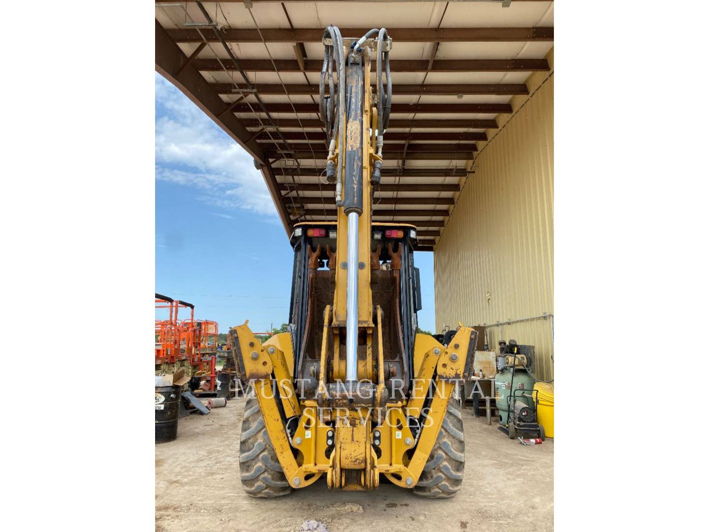 2018 Caterpillar 420IT4WDE Tractor Loader Backhoe