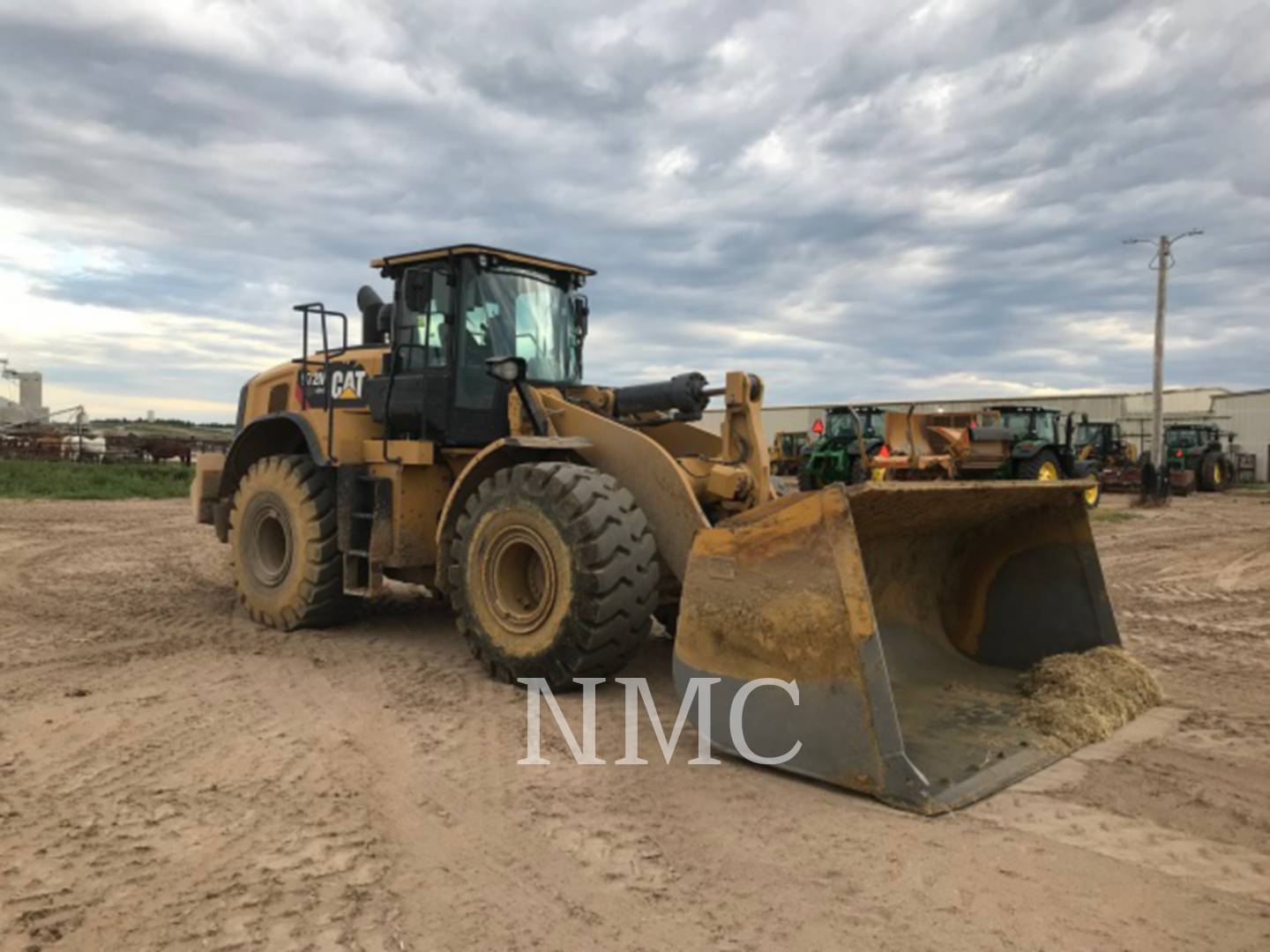 2017 Caterpillar 972M Wheel Loader