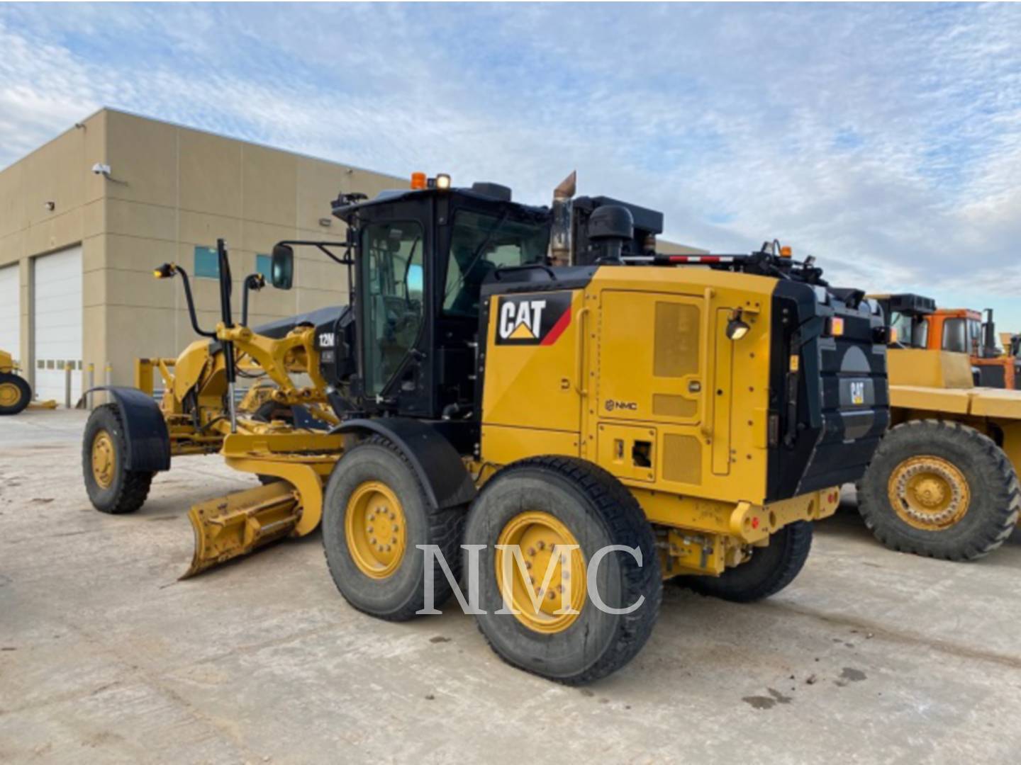 2015 Caterpillar 12M3AWD Grader - Road