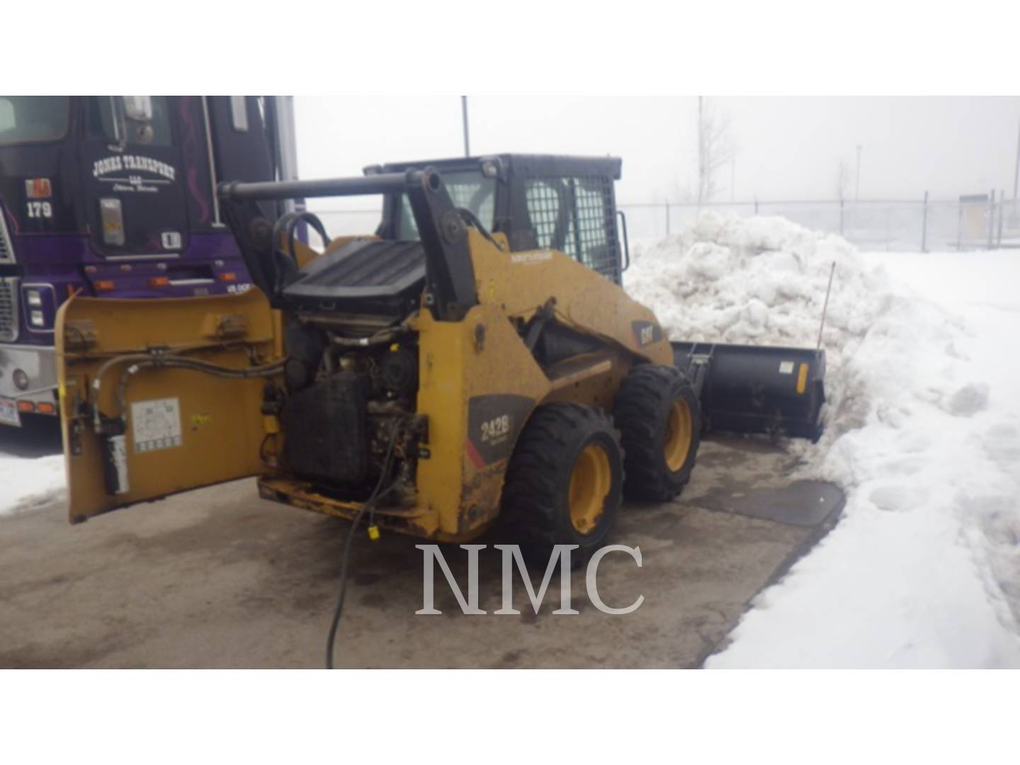 2012 Caterpillar 242B3 Skid Steer Loader