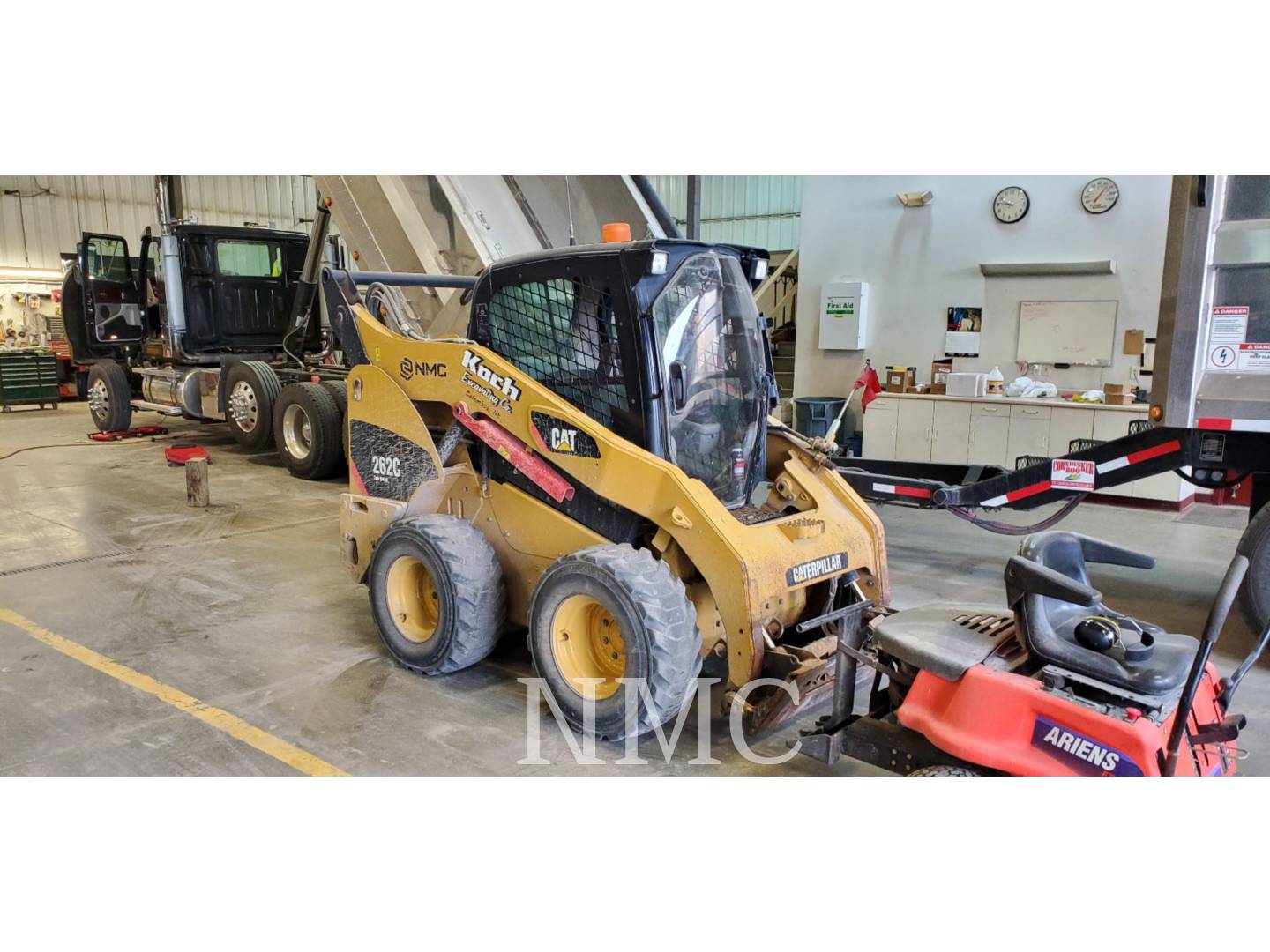 2009 Caterpillar 262C Skid Steer Loader