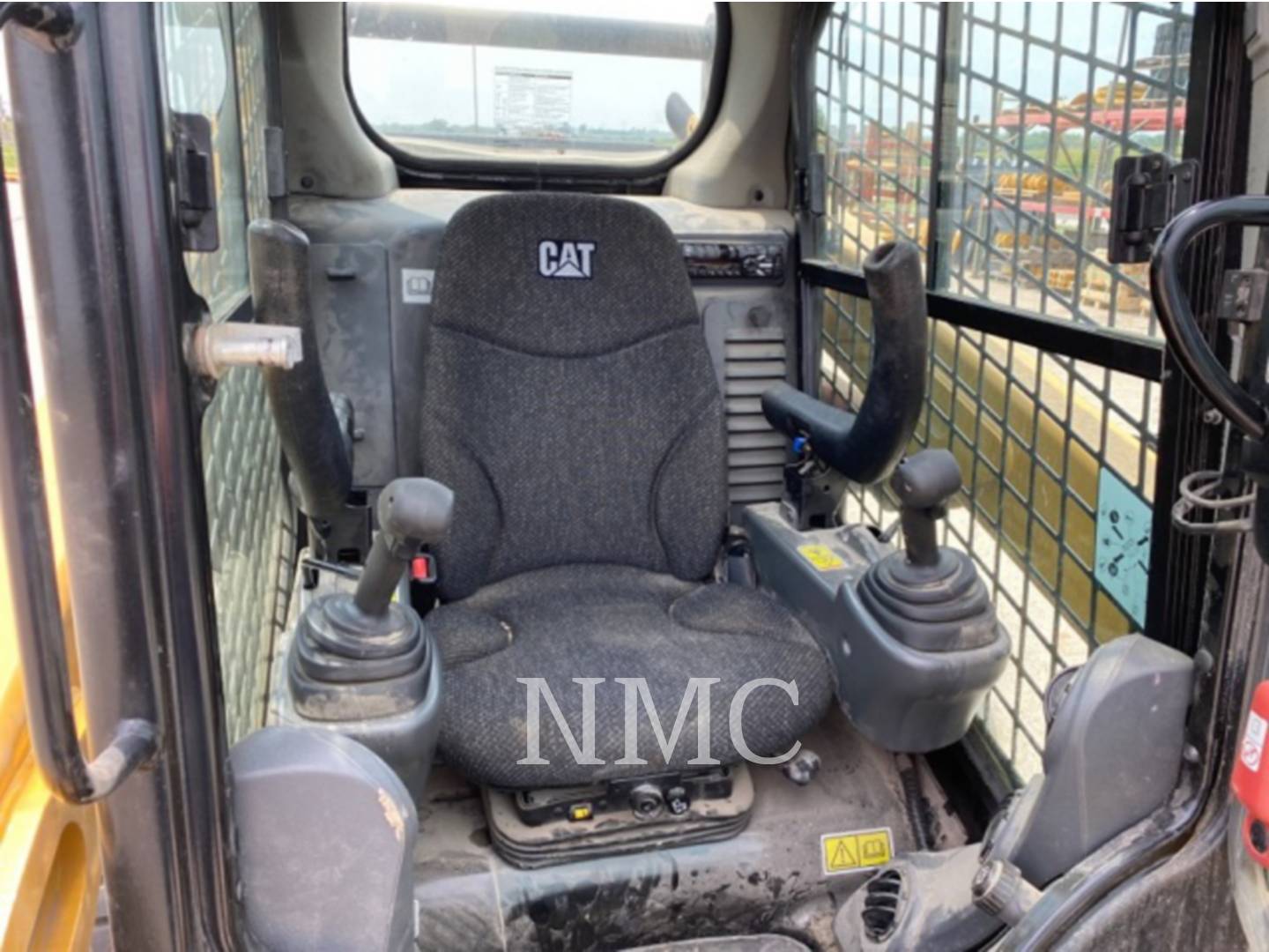 2019 Caterpillar 242D Skid Steer Loader