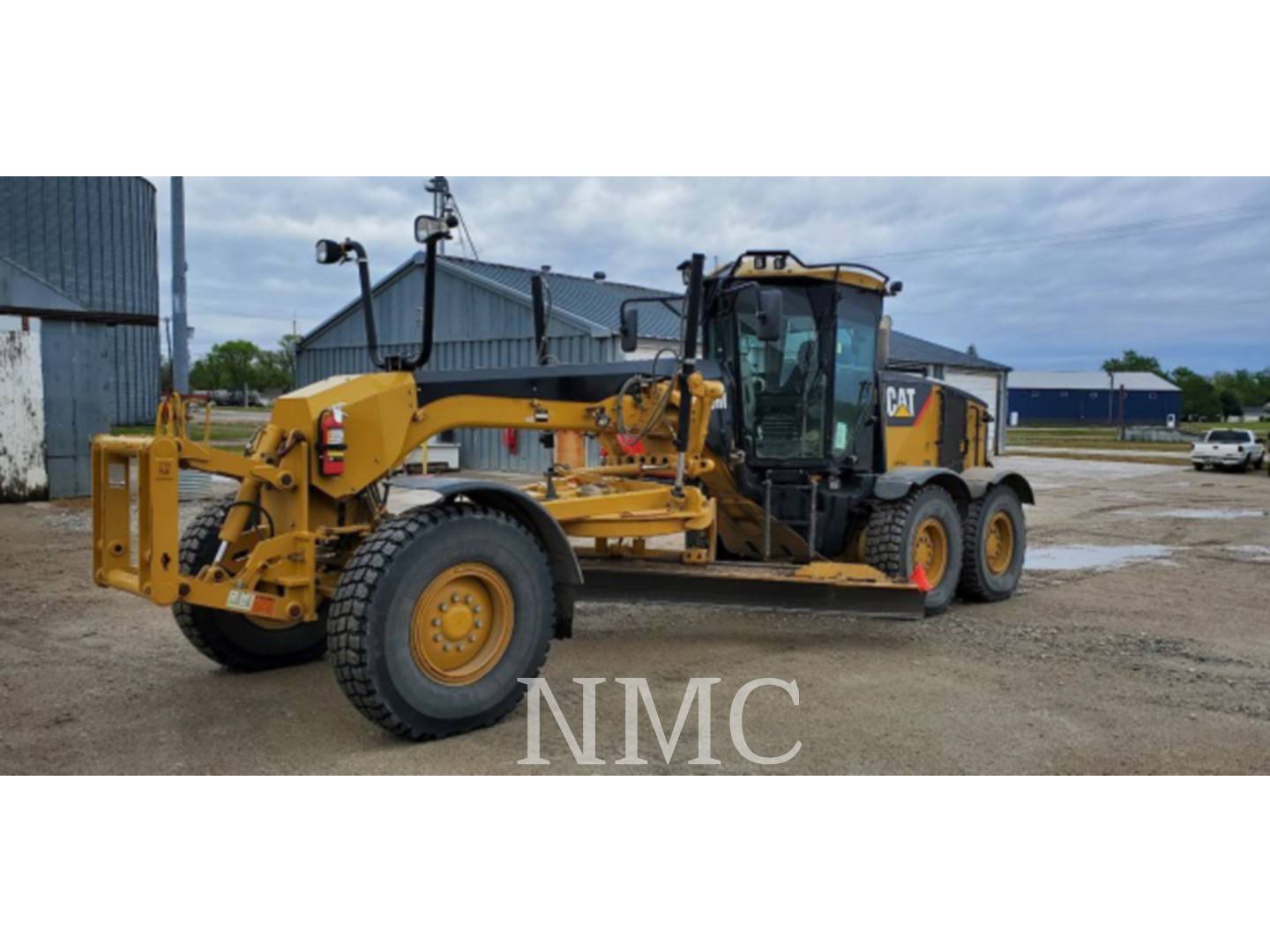 2010 Caterpillar 140M Grader - Road