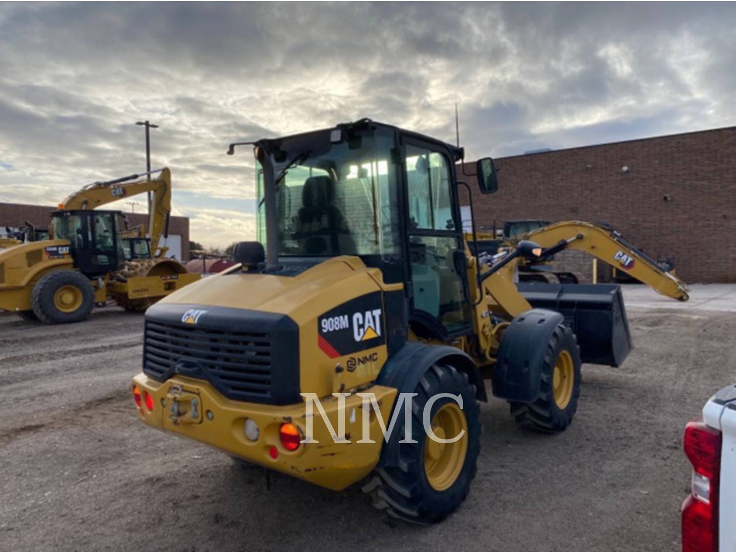 2019 Caterpillar 908M Wheel Loader