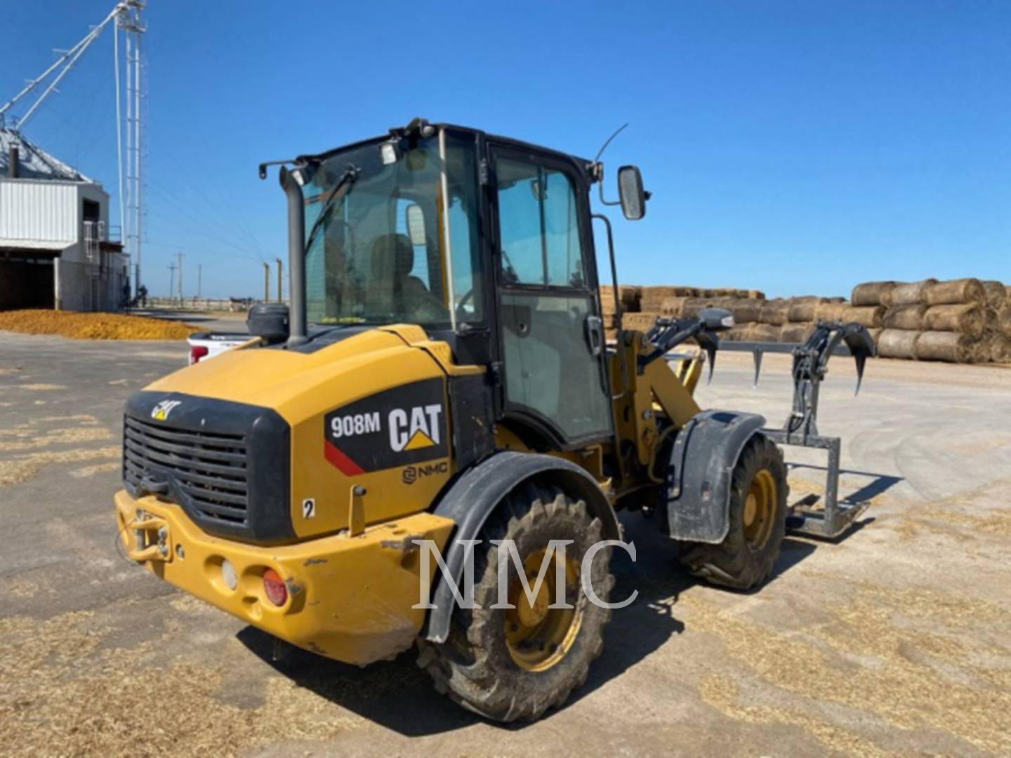 2019 Caterpillar 908M Wheel Loader