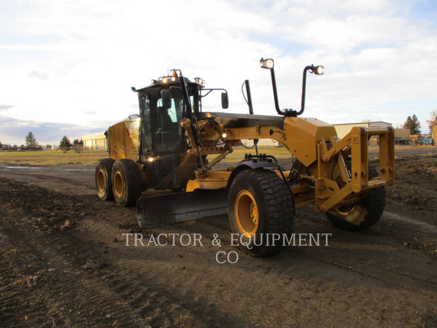 2013 Caterpillar 160M2 Grader - Road