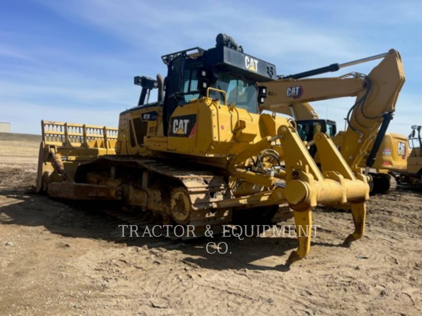 2013 Caterpillar D7E LGP Dozer