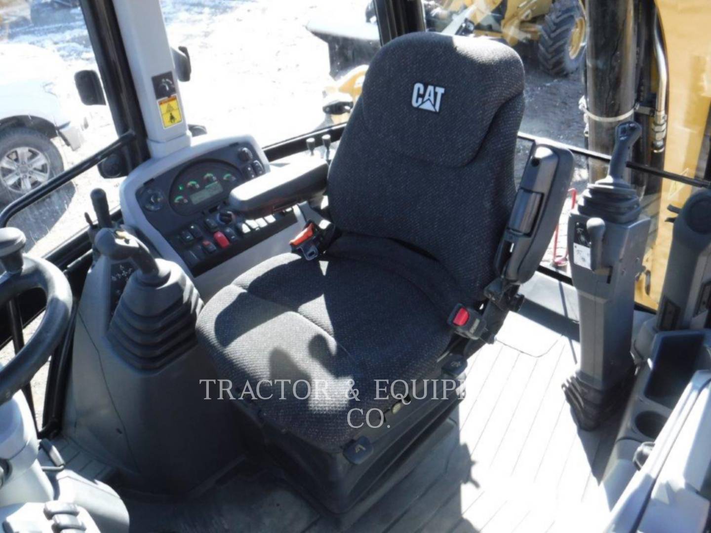 2019 Caterpillar 420F2 4ECB Tractor Loader Backhoe