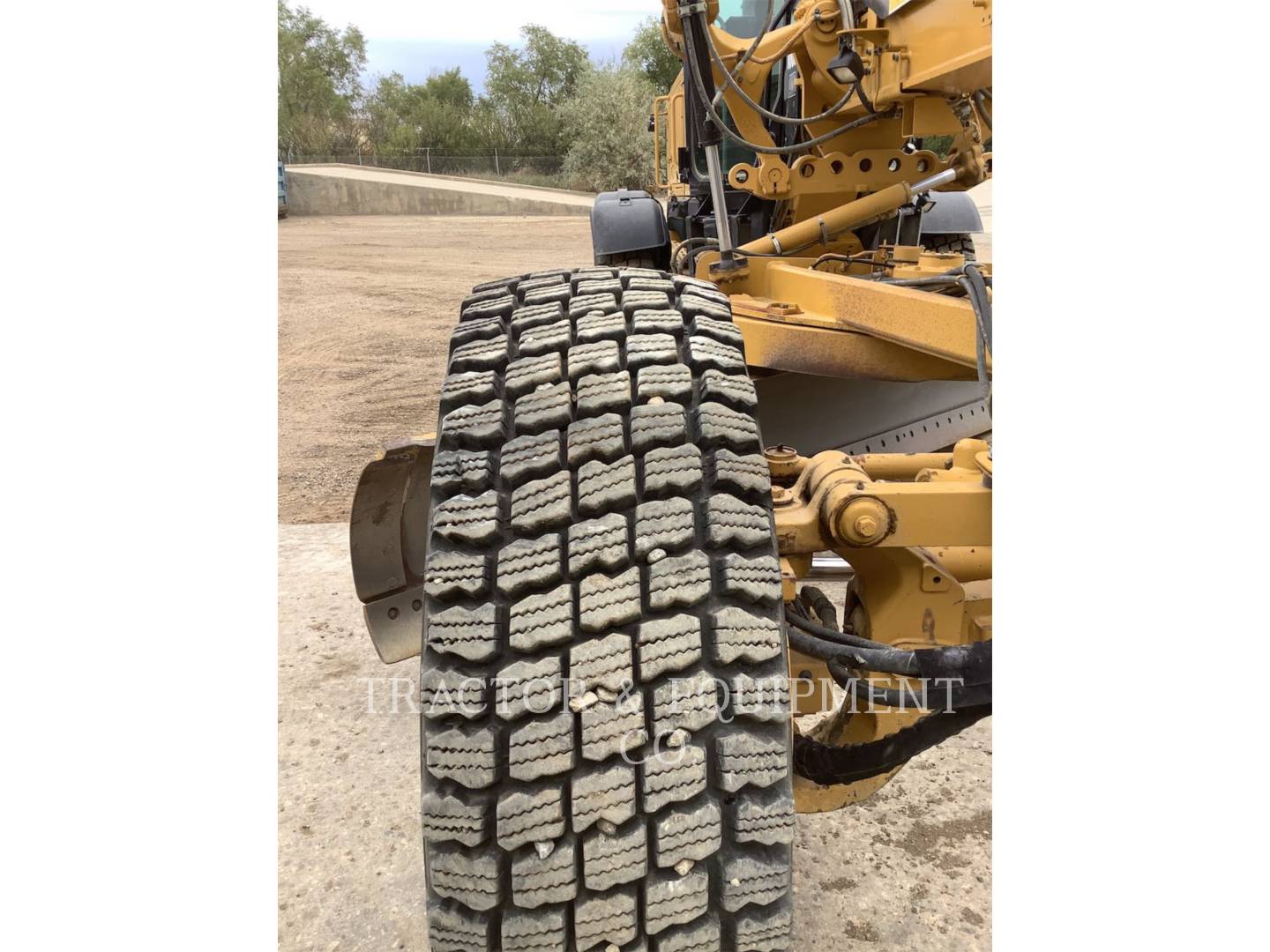 2017 Caterpillar 160M3AWD Grader - Road