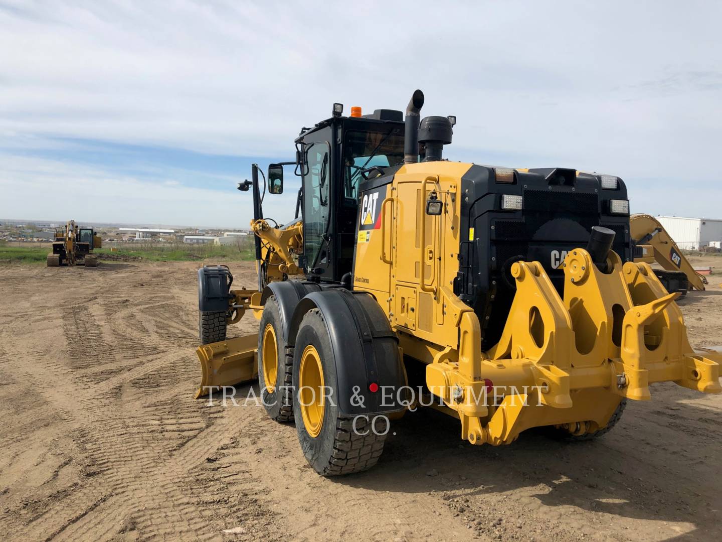 2017 Caterpillar 160M3AWD Grader - Road