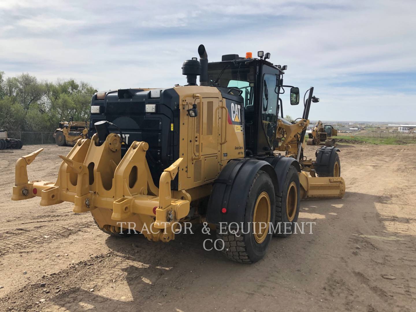 2017 Caterpillar 160M3AWD Grader - Road