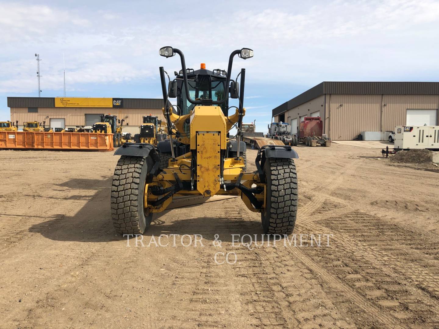 2017 Caterpillar 160M3AWD Grader - Road