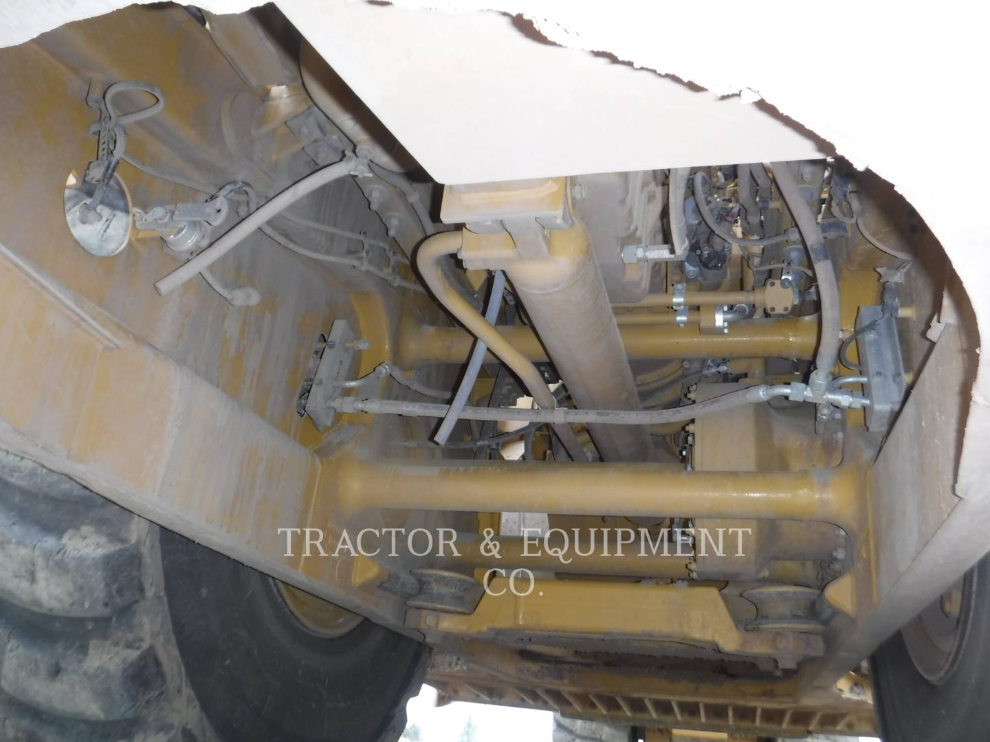 2019 Caterpillar 627K Wheel Tractor