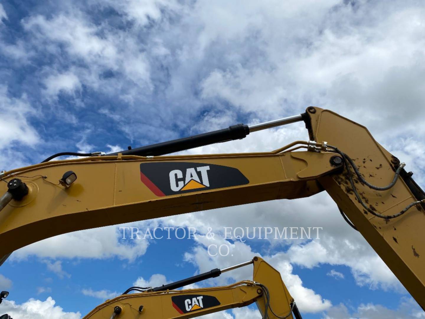 2019 Caterpillar 326F L Excavator