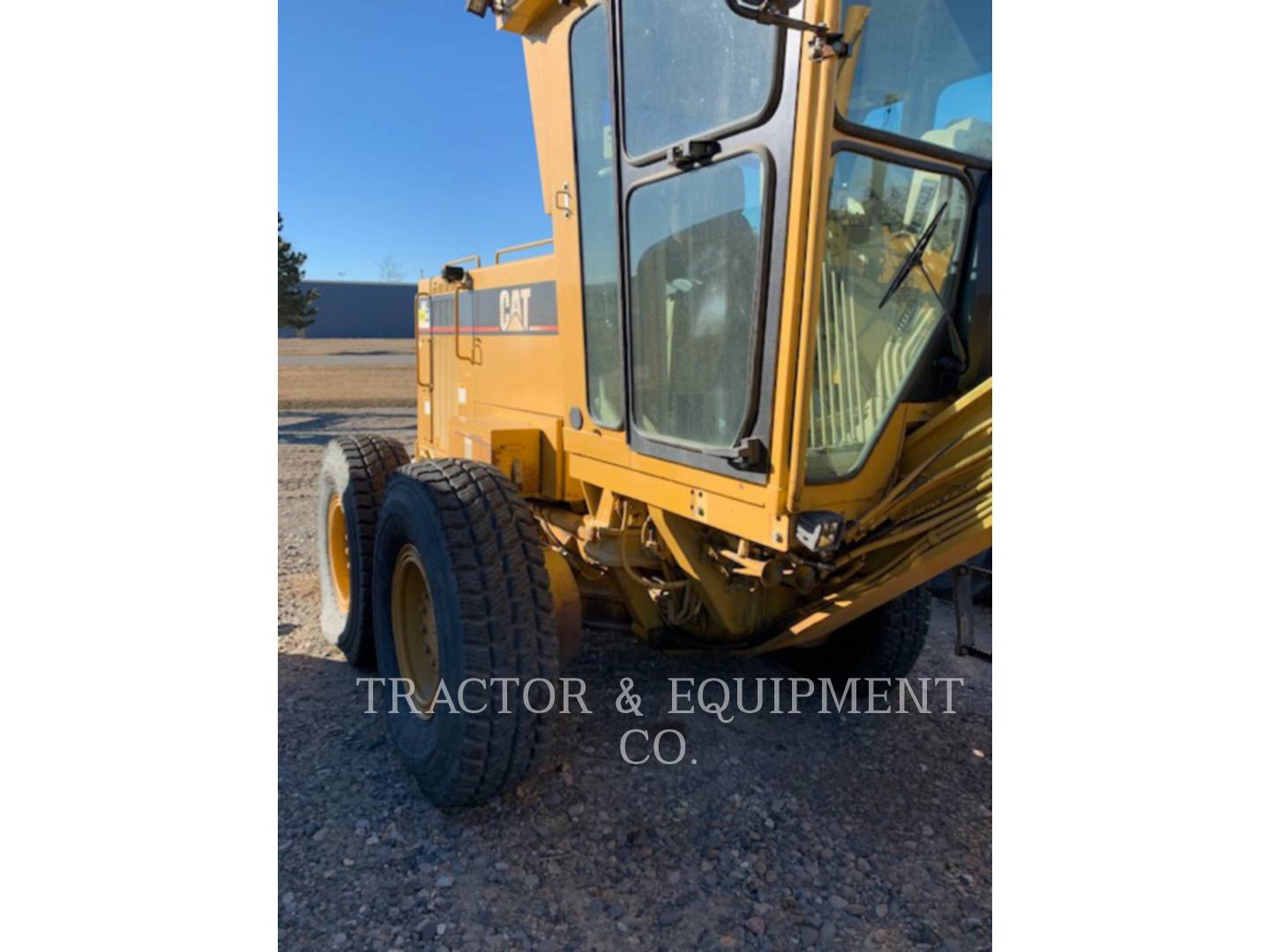 2002 Caterpillar 140H Grader - Road