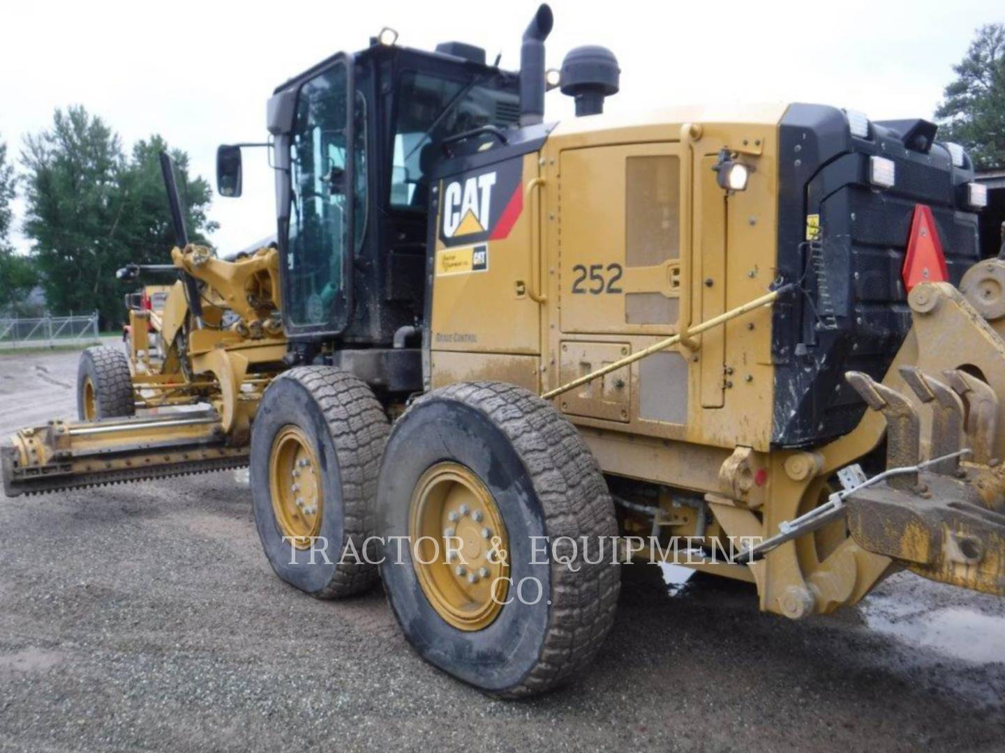 2016 Caterpillar 12M3 Grader - Road