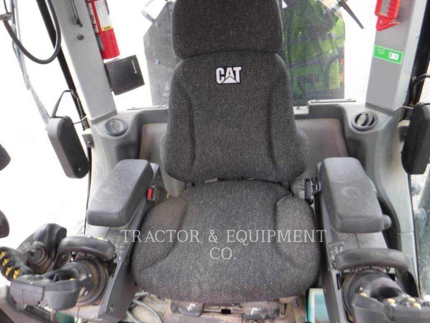 2015 Caterpillar 140M3 AWD Grader - Road