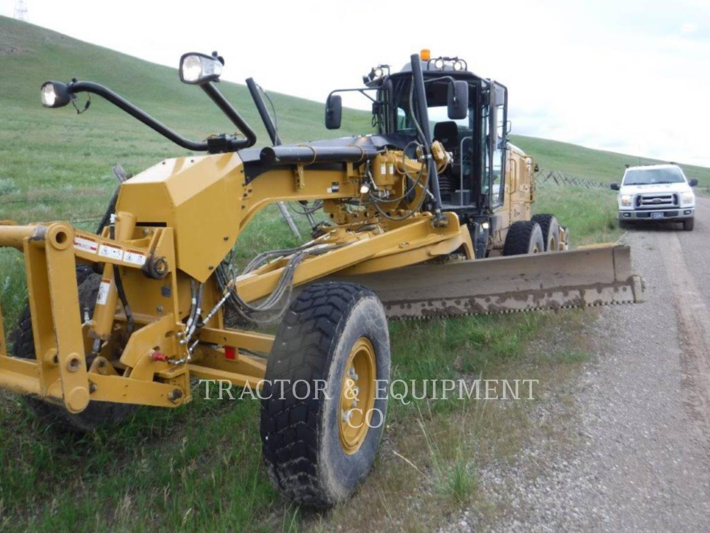 2016 Caterpillar 12M3 Grader - Road