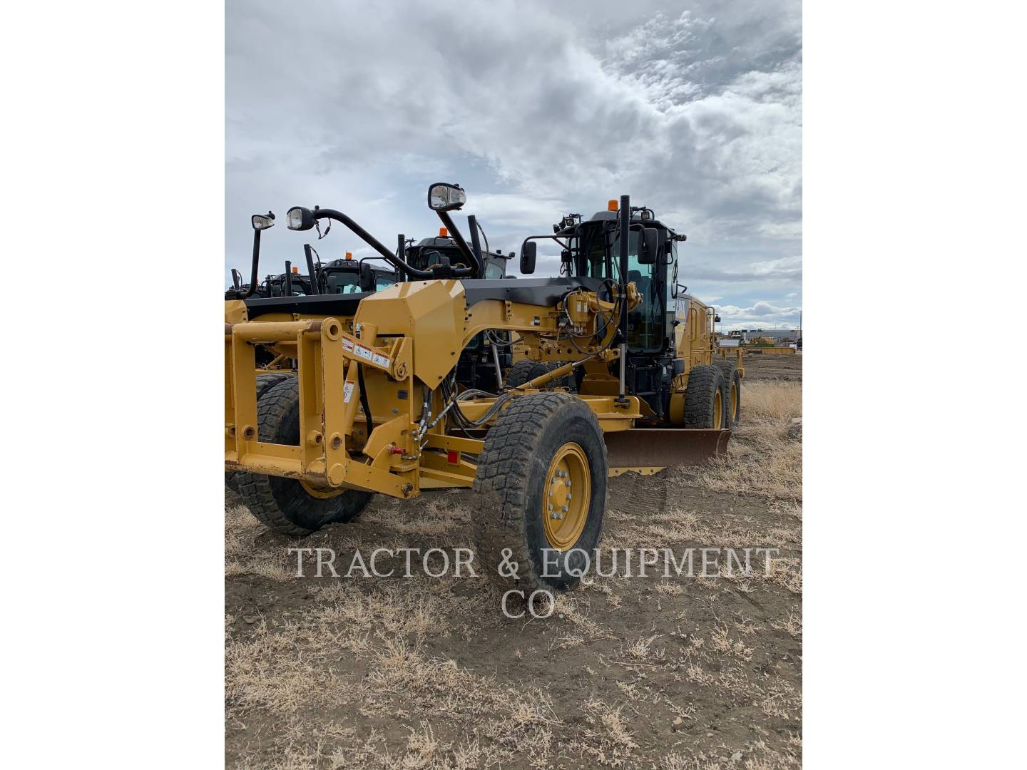 2016 Caterpillar 12M3 Grader - Road