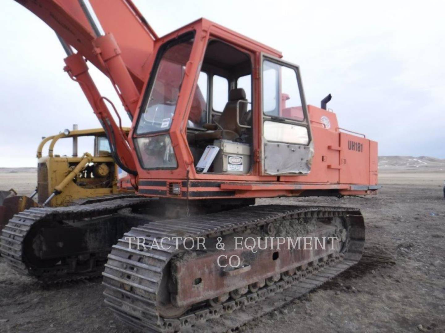 1984 Hitachi UH181 Excavator