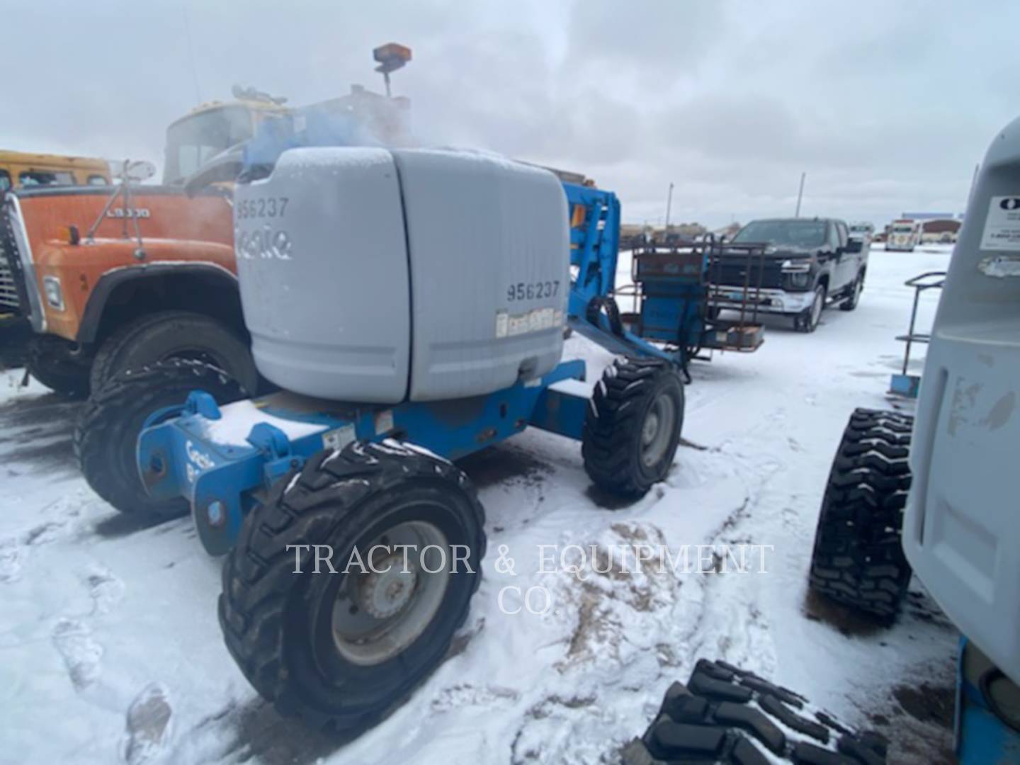 1999 Genie Z45/25 Lift Truck