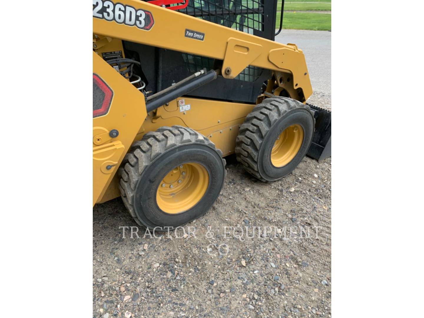 2020 Caterpillar 236D3 H2CB Skid Steer Loader