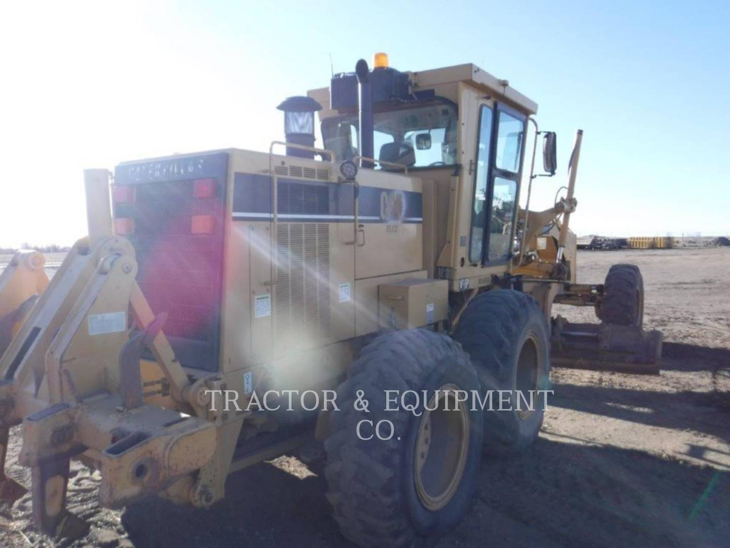 2002 Caterpillar 143H Grader - Road