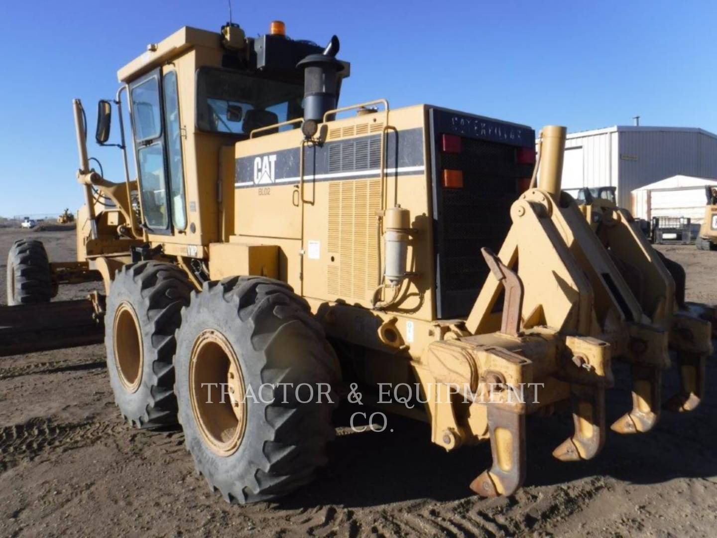 2002 Caterpillar 143H Grader - Road