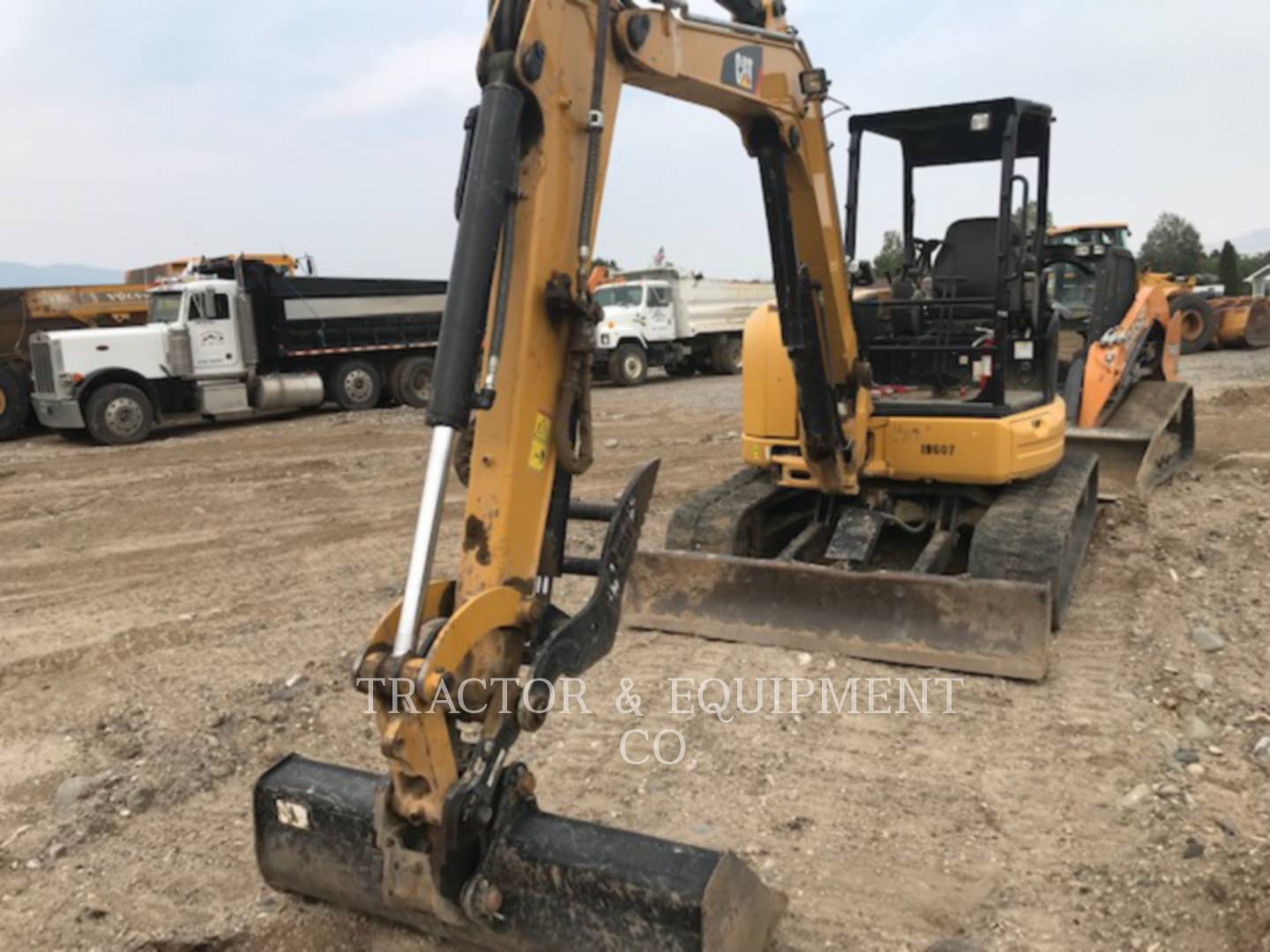 2016 Caterpillar 305.5 Excavator