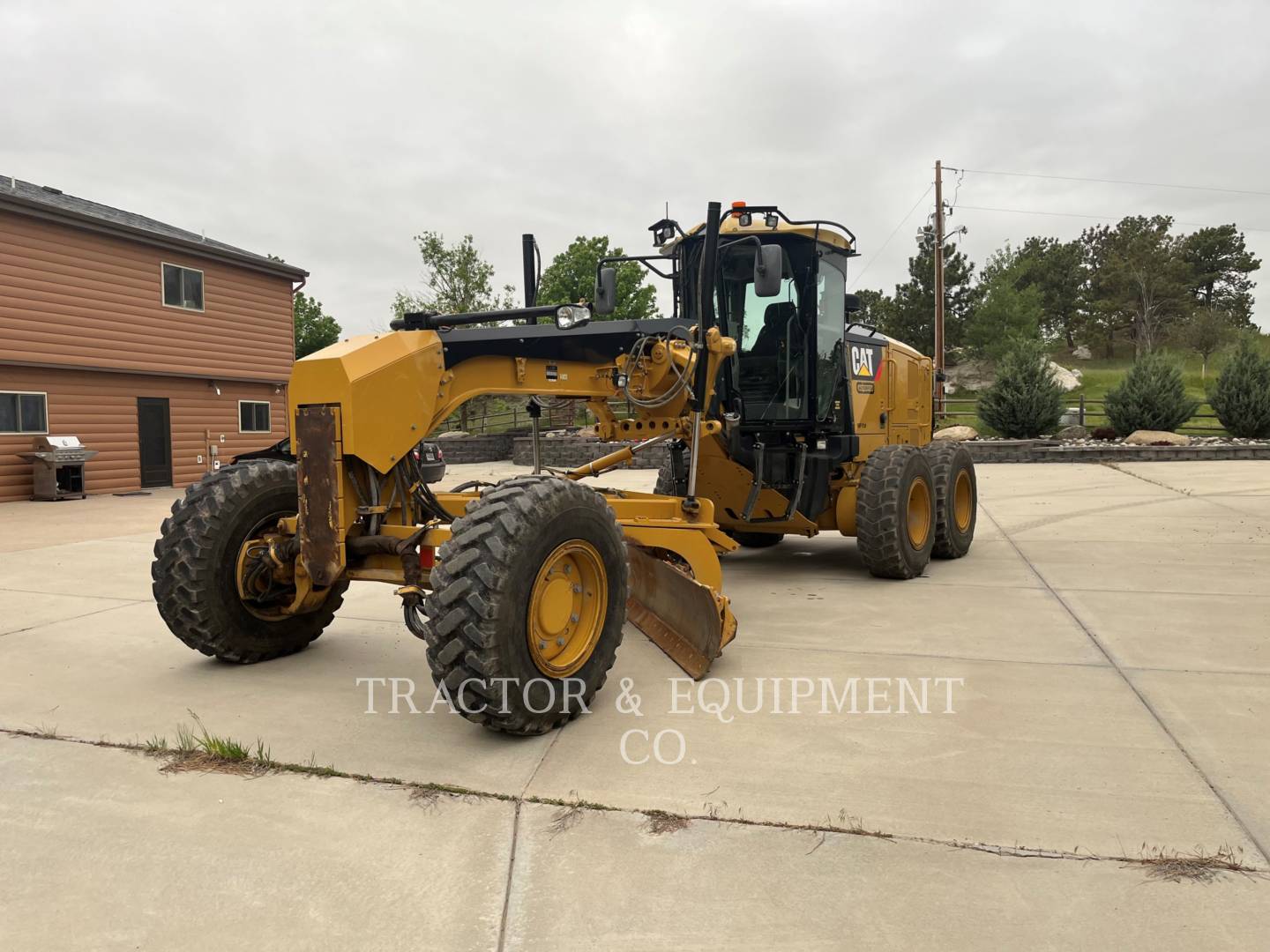 2011 Caterpillar 140M Grader - Road