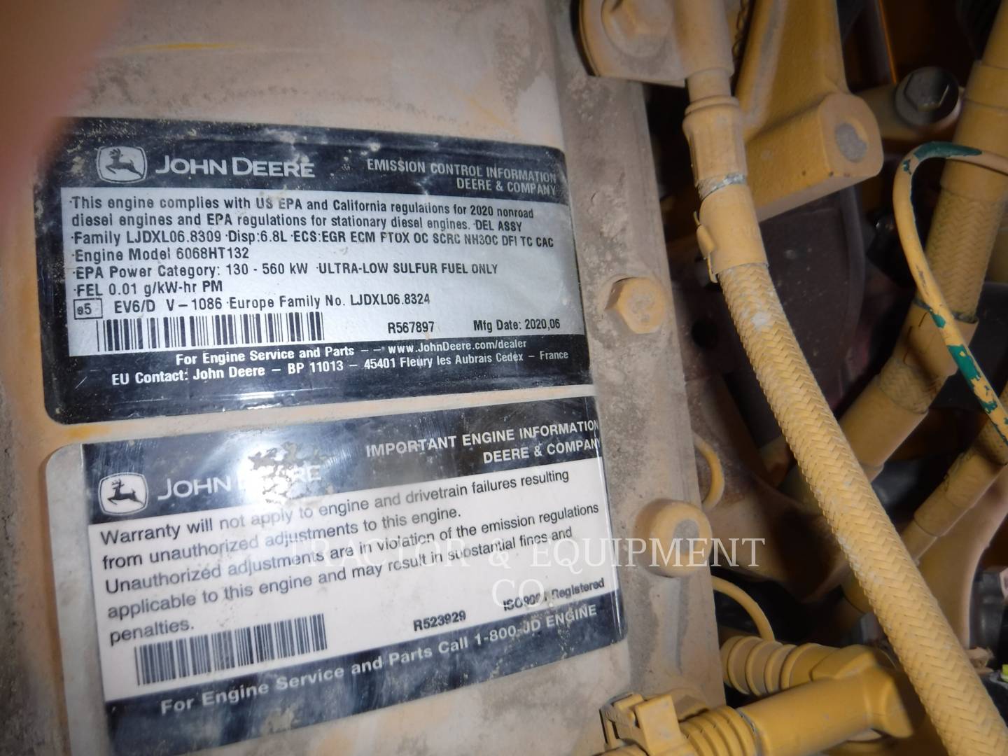 2020 John Deere 700L-XLT Dozer