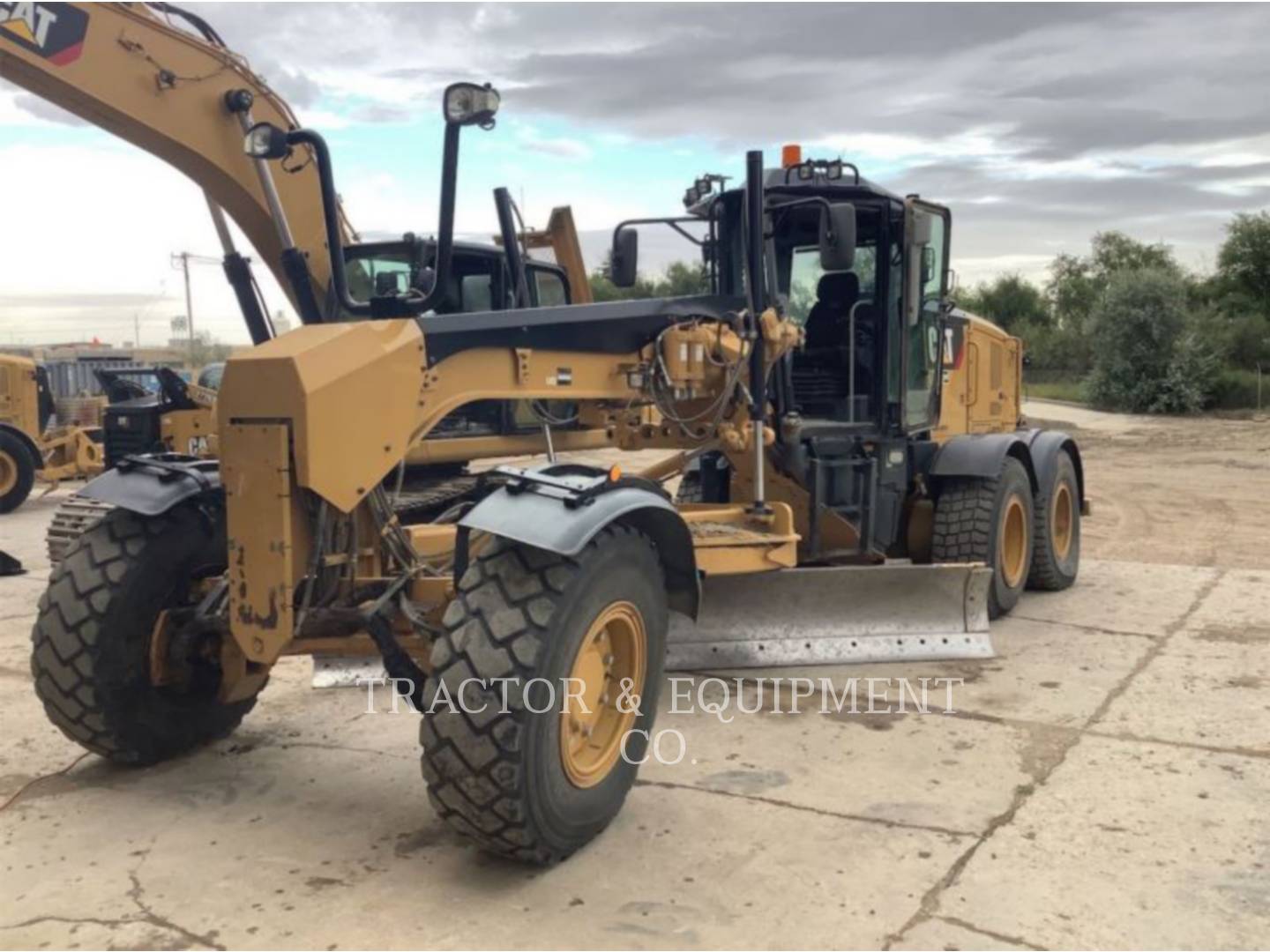 2018 Caterpillar 160M3 AWD Grader - Road