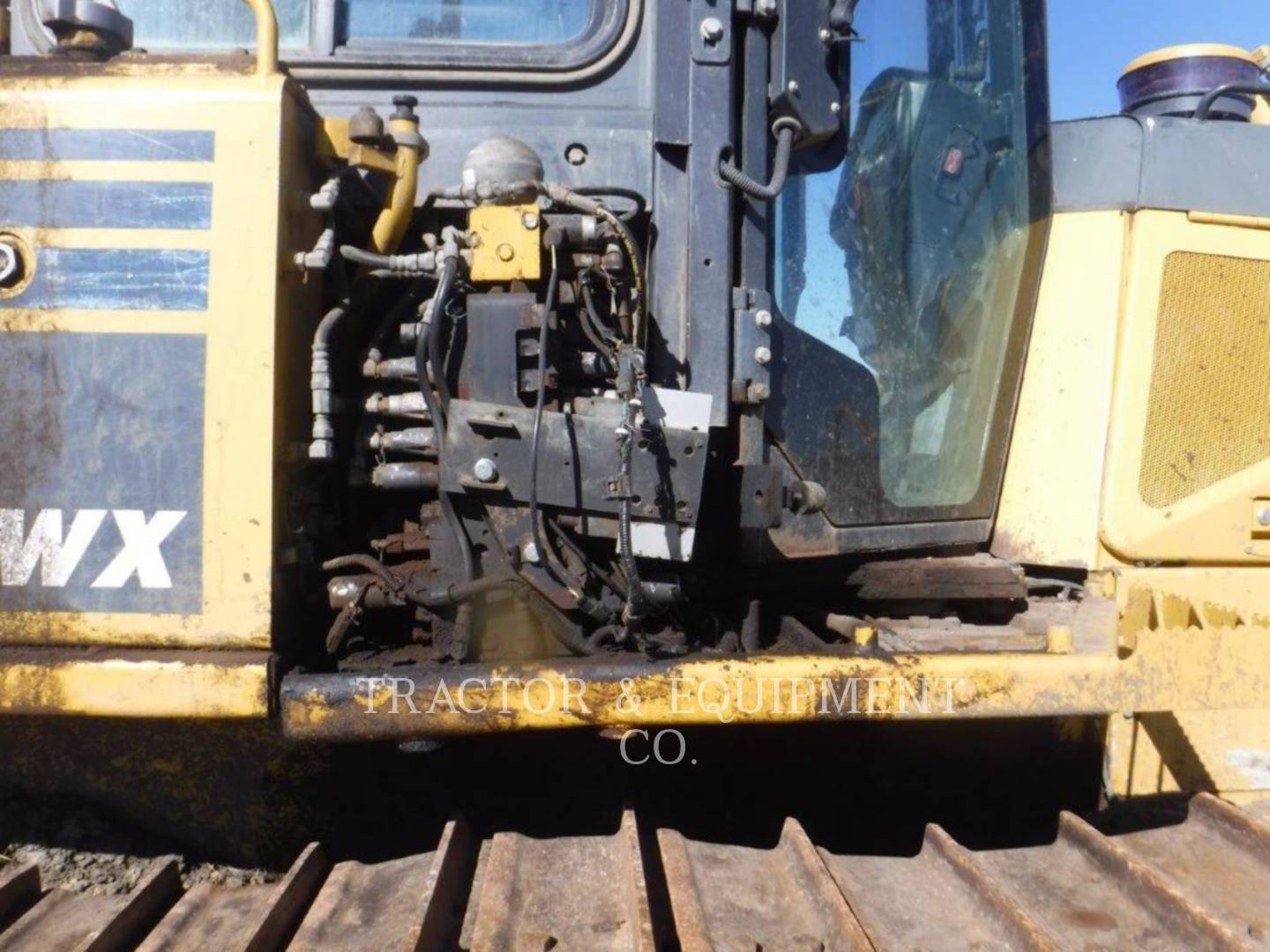 2012 Komatsu D65WX-17 Dozer